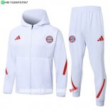 Nuevo Conjunto Completo Chaqueta Con Capucha Bayern Múnich 25/26 Blanco Rojo Baratas